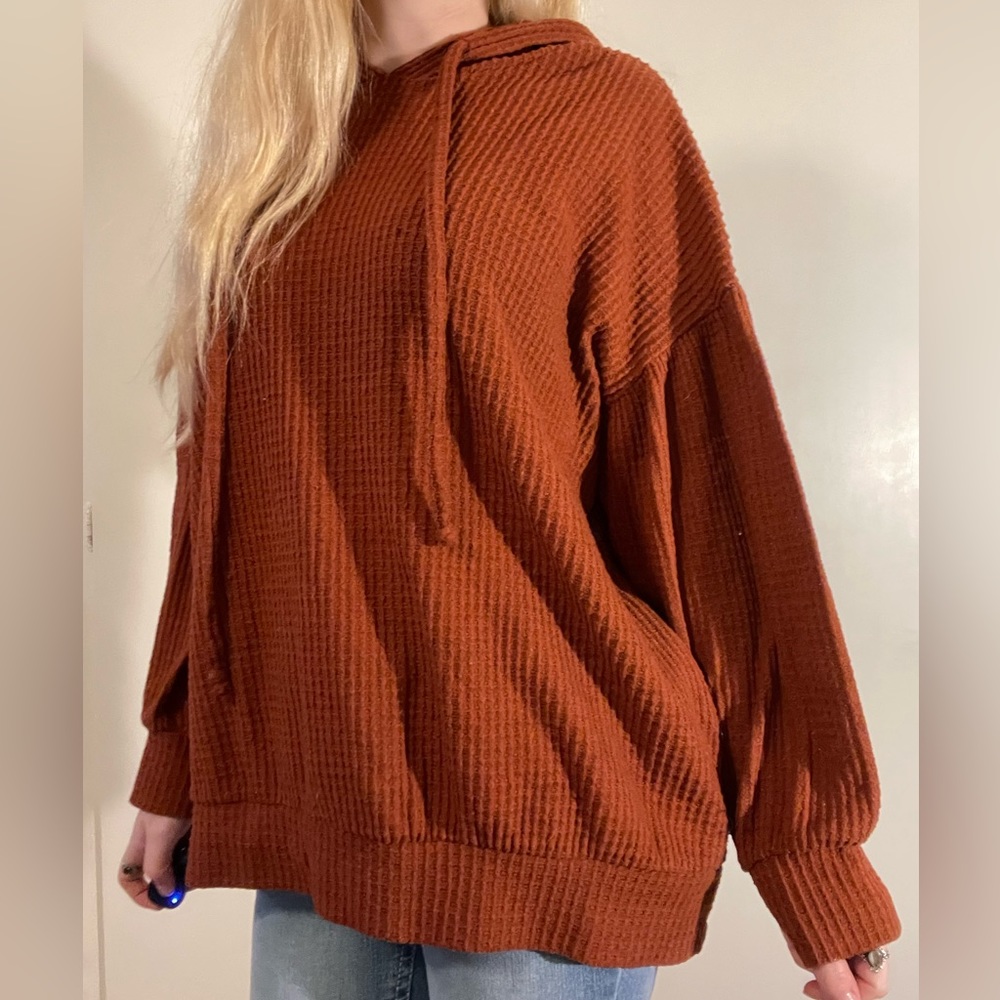 Bronze Colored Waffle Sweatshirt with Pockets by Dress Up